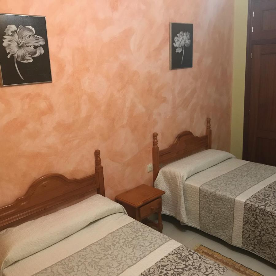 Hotel Restaurante Харилья Экстерьер фото